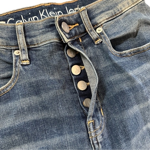 Calvin Klein High Rise Straight Ripped Jeans 2 - Picture 3 of 8